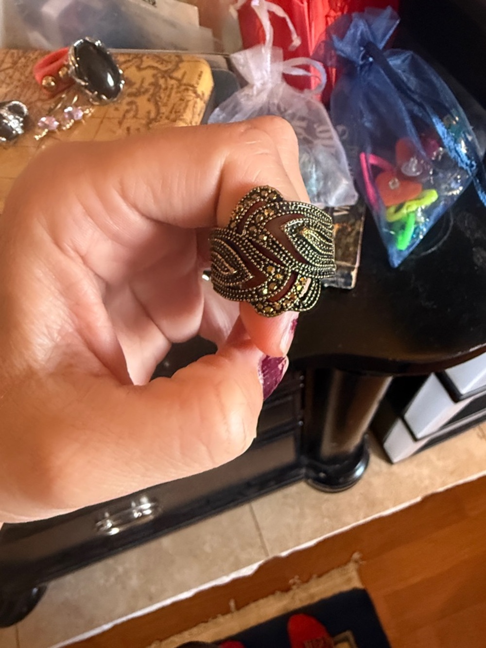 paparazzi Green Marcasite Knot Ring